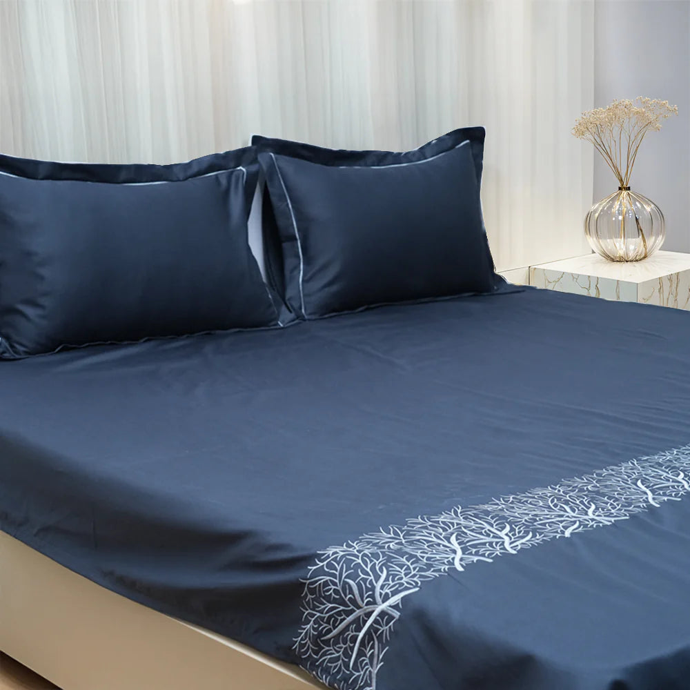 Art Noir Botanica (400 TC) - 100% Cotton King-Size Bedsheet + 2 Pillow Covers