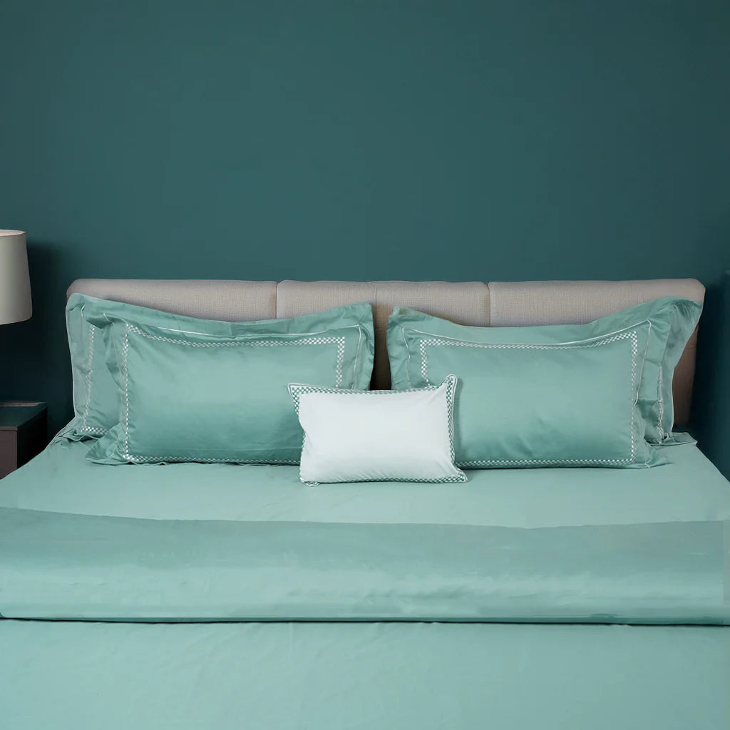 Junoon Ice Green (400 TC) - 100% Cotton King-Size Bedsheet + 4 Pillow Covers