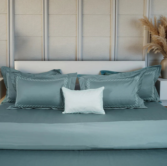 Junoon Noir Matt (400 TC) - 100% Cotton King-Size Bedsheet + 4 Pillow Covers