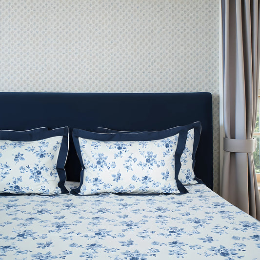 Laska Blue Amber (150 TC) - 100% Cotton King-Size Bedsheet + 2 Pillow Covers