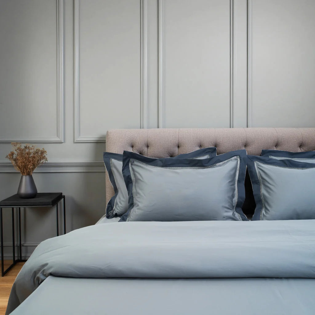 Moon Platinum Plush (400TC) - 100% Cotton King-Size Bedsheet + 2 Pillow Covers