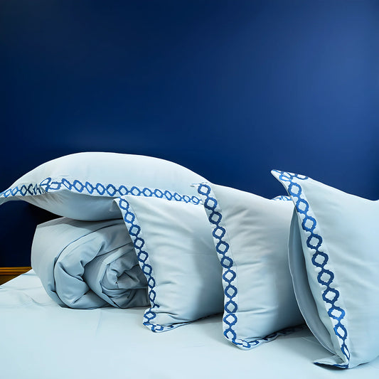 Pristine Light Sky (300 TC) - 100% Cotton King-Size Bedsheet + 2 Pillow Covers