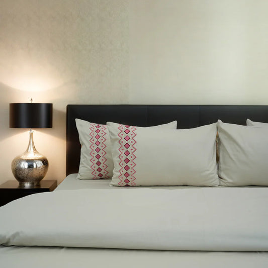 Unicorn Creamy Comfort (400TC) - 100% Cotton King-Size Bedsheet + 2 Pillow Covers