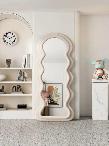 Regal Full-Length Wave Mirror with Arched Top (LL)