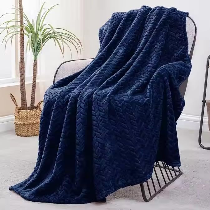Premium Leaf Knit Fleece Blanket - King Size (BC) Urban Nivasa