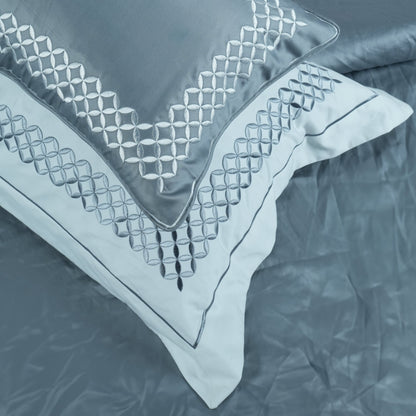 LUXE Comforter Set (600TC) - 100% Cotton King-Size Bedsheet + 2 Pillow Covers + 2 Cushion Cover + 1 Comforter Urban Nivasa