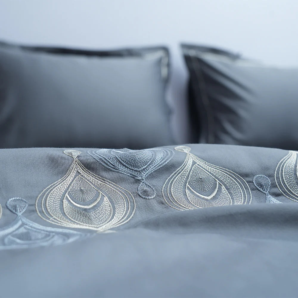 Art Midnight Royale (400 TC) - 100% Cotton King-Size Bedsheet + 2 Pillow Covers