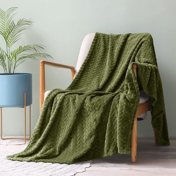 Premium Leaf Knit Fleece Blanket - King Size (BC) Urban Nivasa