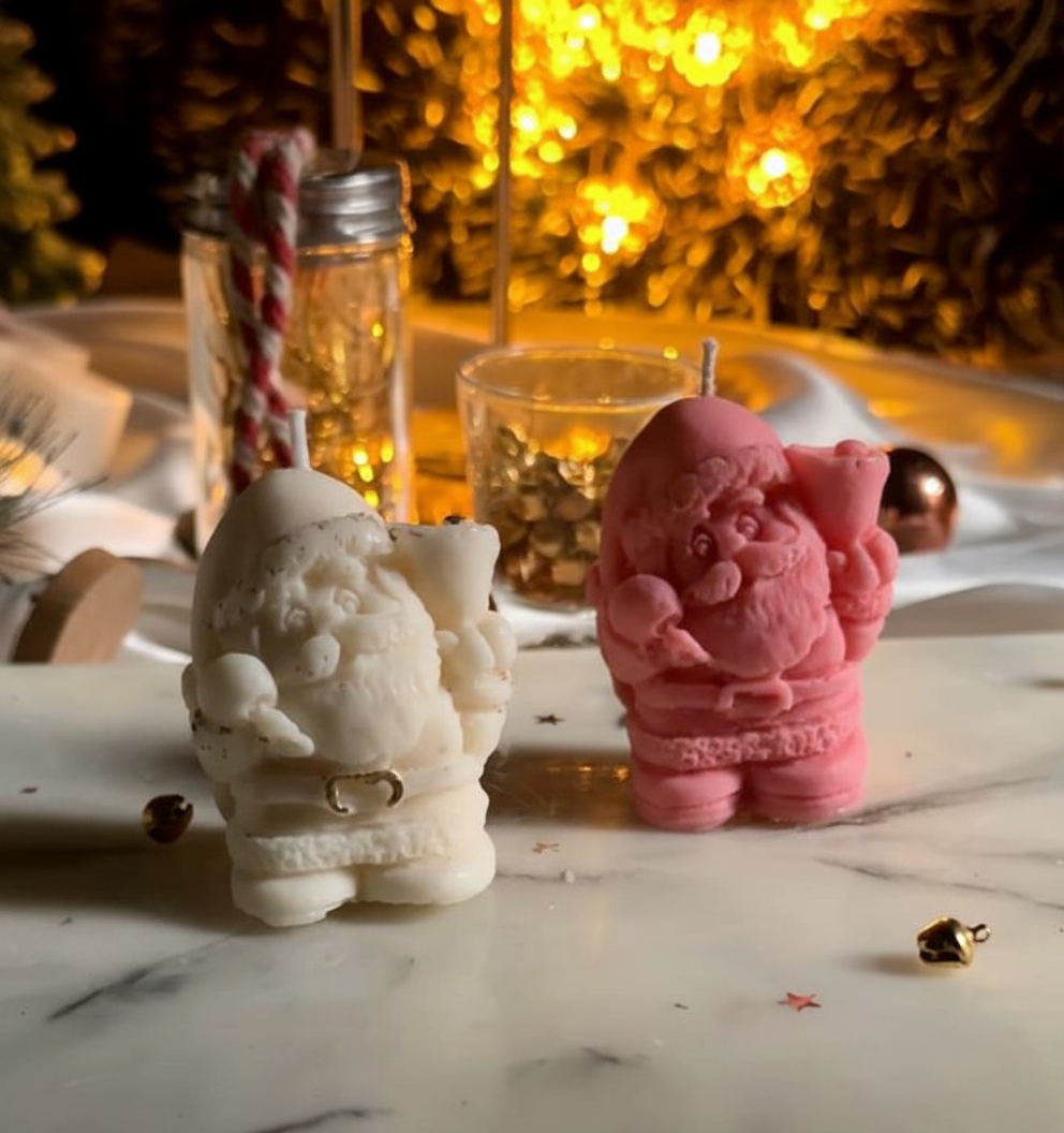 Christmas Santa Claus Candle (CC)