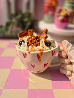 Candle in Crockery - Heart Print Mug (P&W)