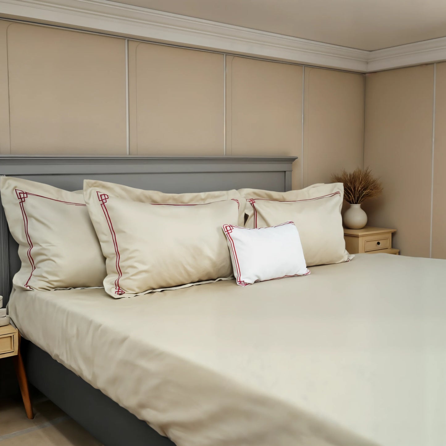 Junoon Hermione Junoon Light Pink (400 TC) - 100% Cotton King-Size Bedsheet + 2 Pillow Covers