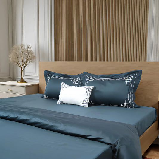 Junoon Star Blue Junoon Light Pink (400 TC) - 100% Cotton King-Size Bedsheet + 2 Pillow Covers