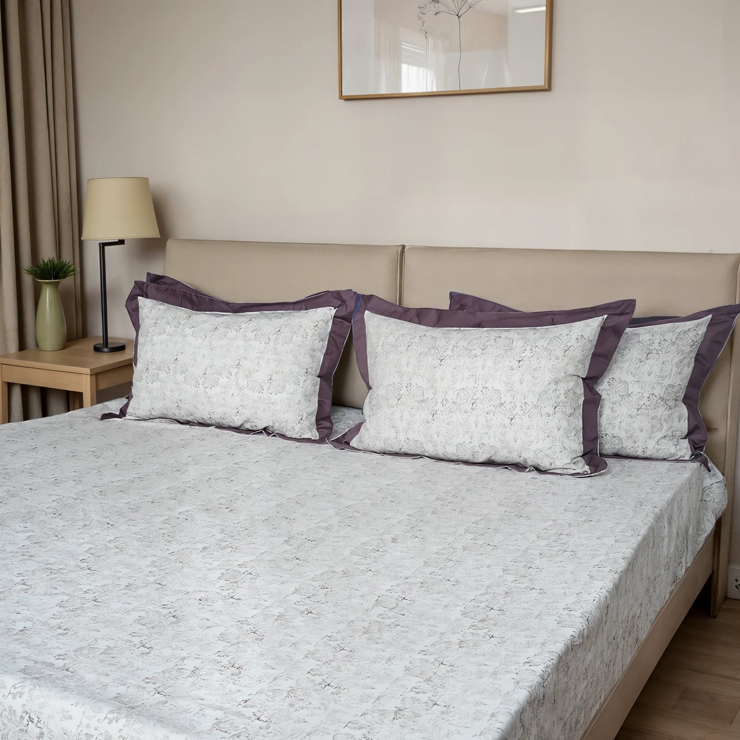 Laska Noyo (150 TC) - 100% Cotton King-Size Bedsheet + 2 Pillow Covers