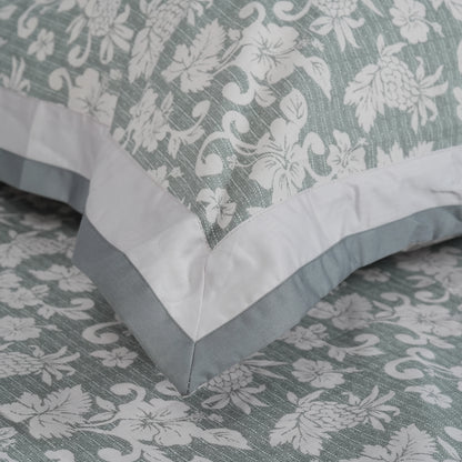 Lavish Beyond Grey 100% Cotton King-Size Bedsheet + 2 Pillow Covers
