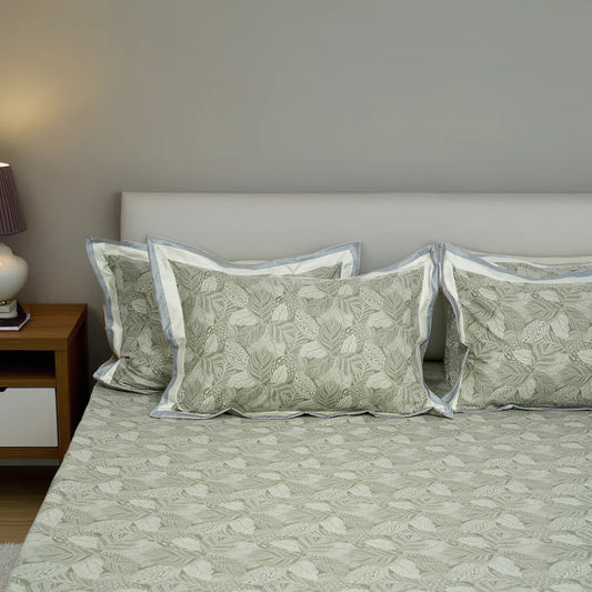 Lavish Green Apple 100% Cotton King-Size Bedsheet + 2 Pillow Covers