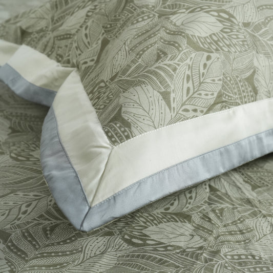 Lavish Green Apple 100% Cotton King-Size Bedsheet + 2 Pillow Covers