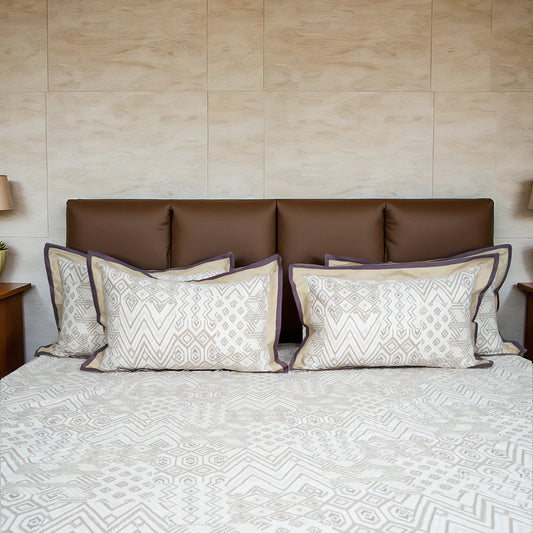 Lavish Sand Wave 100% Cotton King-Size Bedsheet + 2 Pillow Covers