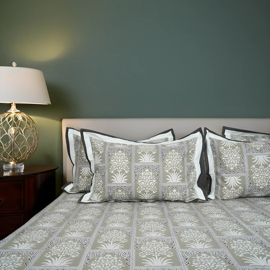 Lavish Stanny 100% Cotton King-Size Bedsheet + 2 Pillow Covers