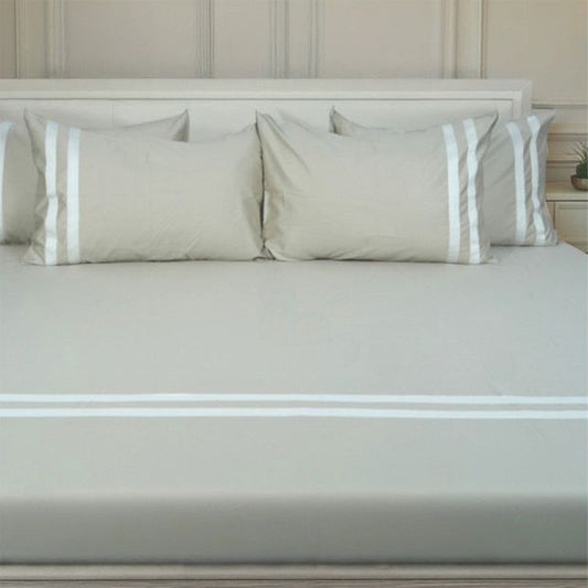Viviz Cream (600 TC) - 100% Cotton King-Size Bedsheet + 2 Pillow Covers