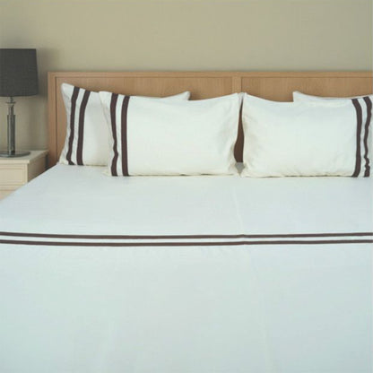 Viviz White (600 TC) - 100% Cotton King-Size Bedsheet + 2 Pillow Covers