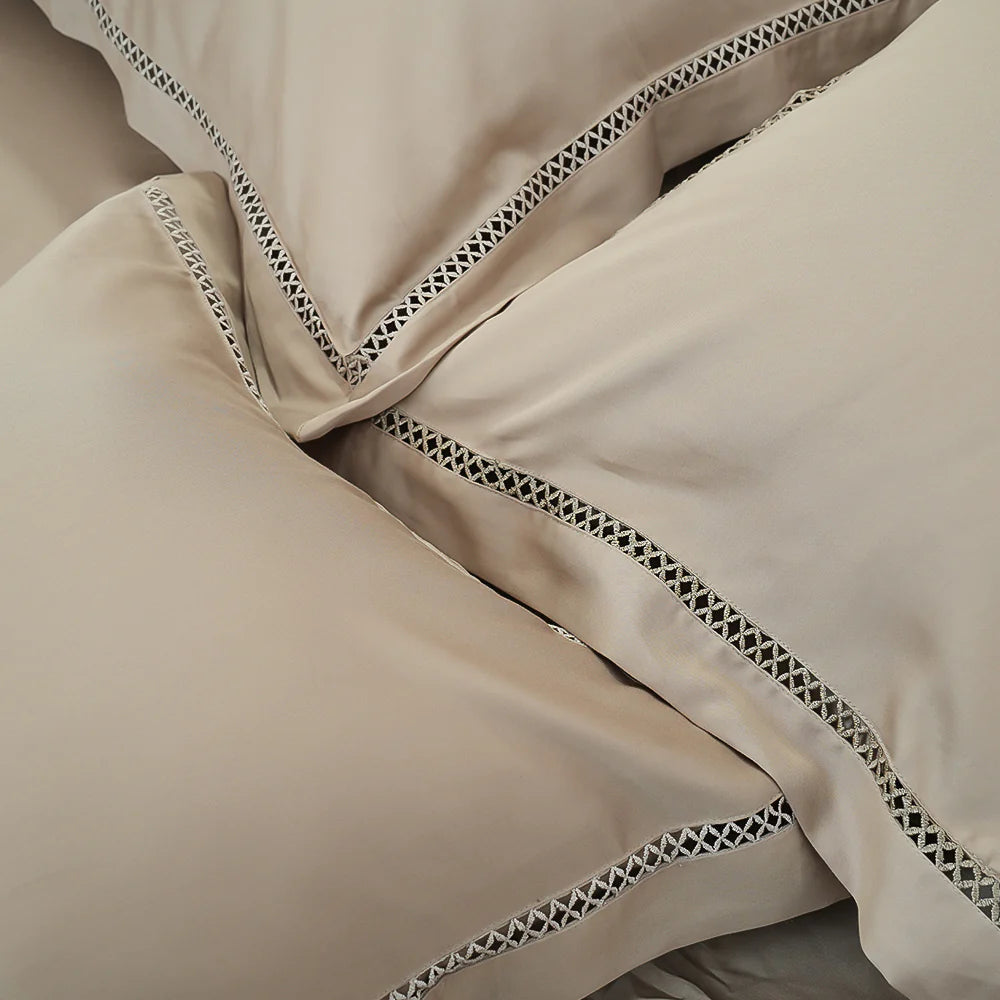 Luxor Caramel Comfort (300 TC) - 100% Cotton King-Size Bedsheet + 2 Pillow Covers