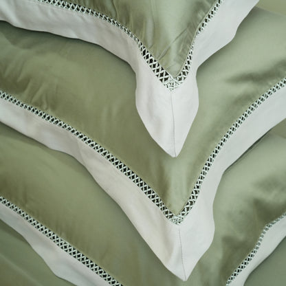 Moon Minty Fresh (400TC) - 100% Cotton King-Size Bedsheet + 2 Pillow Covers
