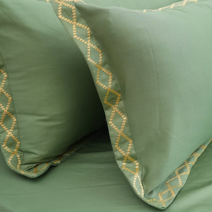 Pristine Green Gold (300 TC) - 100% Cotton King-Size Bedsheet + 2 Pillow Covers
