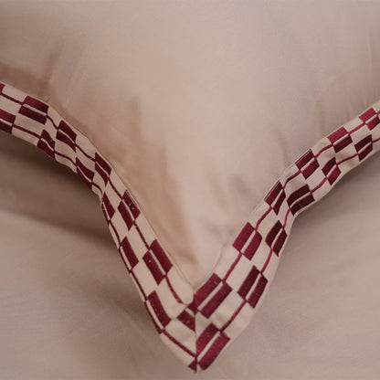 Pristine Peach Touch (300 TC) - 100% Cotton King-Size Bedsheet + 2 Pillow Covers