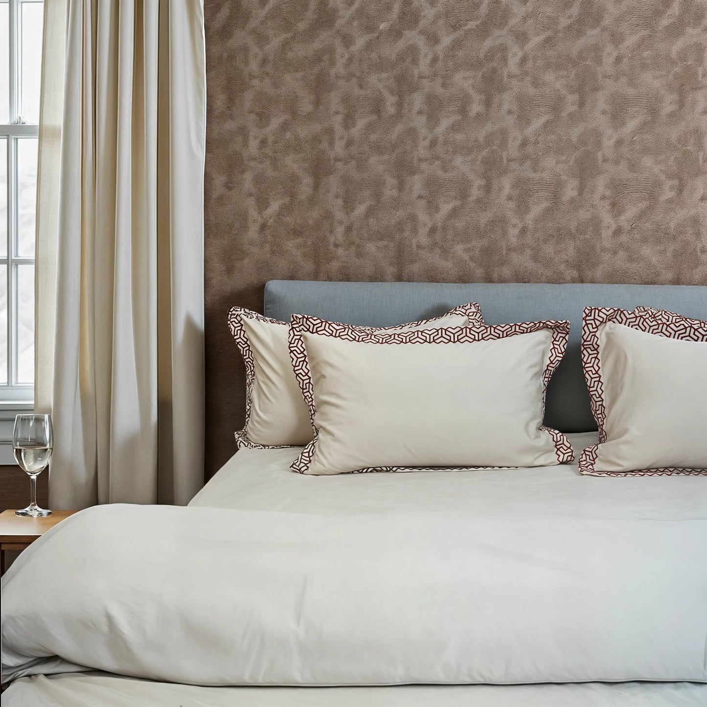 Pristine White Skin (300 TC) - 100% Cotton King-Size Bedsheet + 2 Pillow Covers