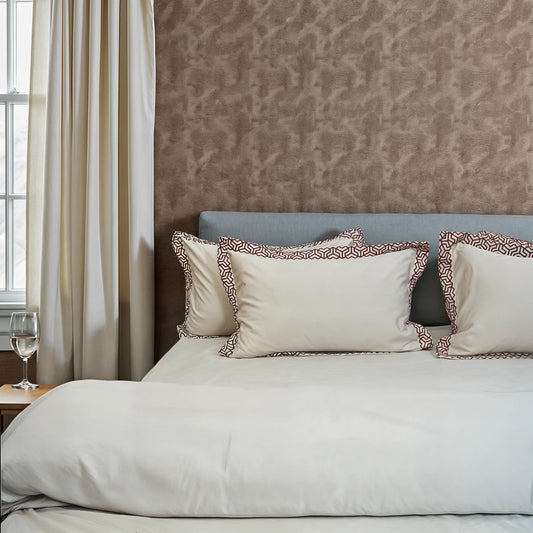 Pristine White Skin (300 TC) - 100% Cotton King-Size Bedsheet + 2 Pillow Covers