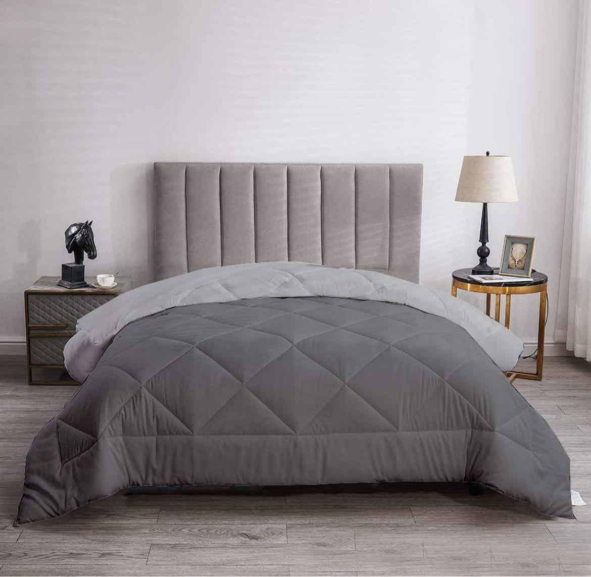 Soliano Diamond Style Single Plain Colour Reversible Comforter - 100% Micro Polyester & 200 GSM Fiber Filling (BC) Urban Nivasa