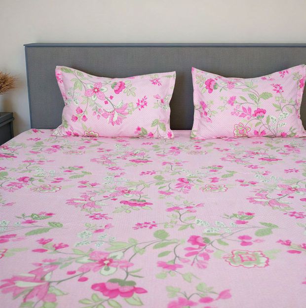 Flow Premium Pink Floral Design (210TC) - 100% Cotton King-Size Bedsheet + 2 Pillow Covers Urban Nivasa
