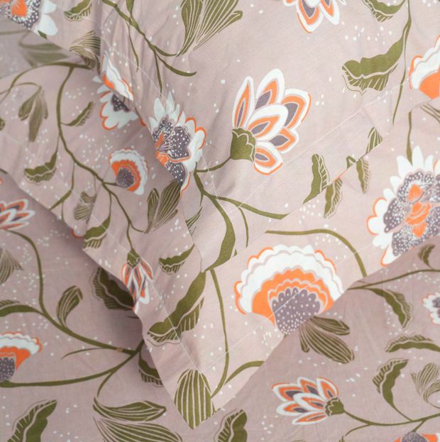 Flow Premium Orange Floral Design (210TC) - 100% Cotton King-Size Bedsheet + 2 Pillow Covers Urban Nivasa